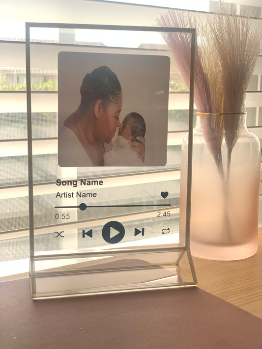 PERSONALIZED PLAYLIST SONG PICTURE FRAME