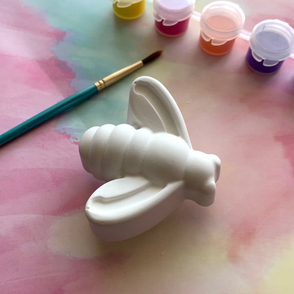 PAINT YOUR OWN BEE CERAMIC KIT, DIY POTTERY PAINTING ACTIVITY FOR KIDS AND ADULTS