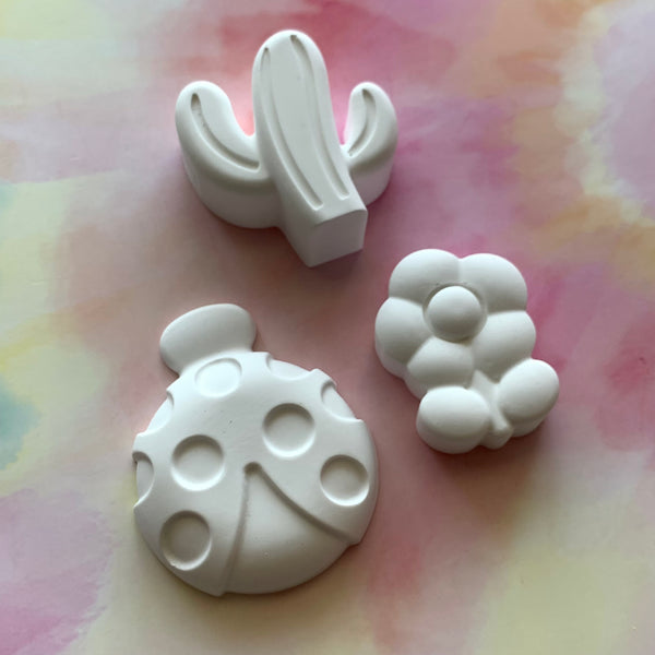 PAINT YOUR OWN NATURE SET CERAMIC KIT, DIY POTTERY PAINTING ACTIVITY FOR KIDS AND ADULTS